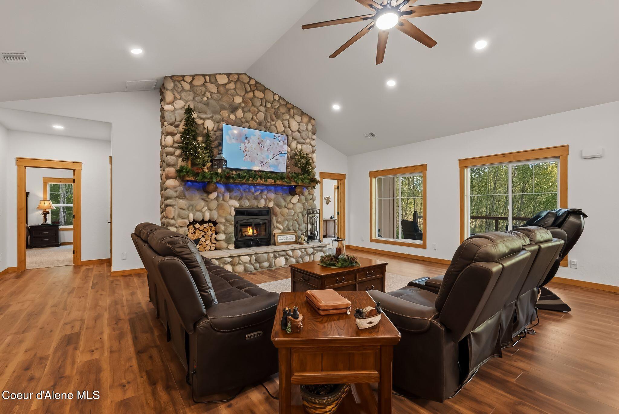 474 Granite Ridge Road East Sandpoint, ID 83864 - Photo 22 of 60 22_DSC07681