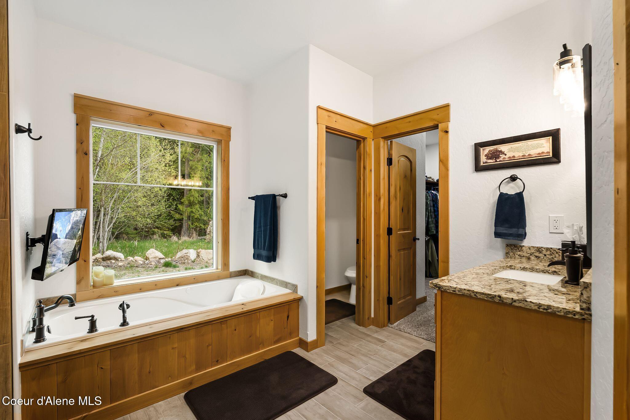 474 Granite Ridge Road East Sandpoint, ID 83864 - Photo 27 of 60 27_DSC07935