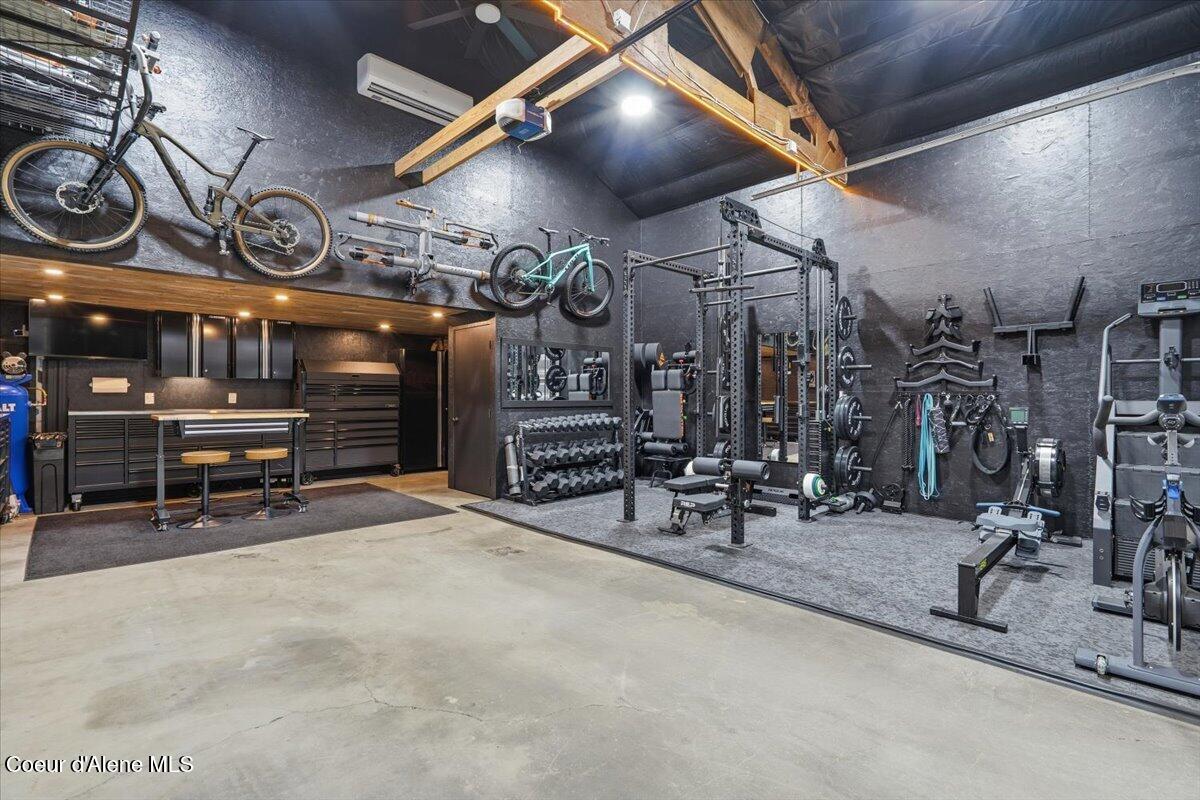 321 South 19th Street Coeur D'Alene, ID 83814 - Photo 34 of 38 34-Inside garage