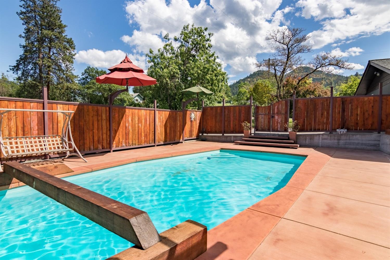 644 Holton Road Talent, OR 97540 - Photo 5 of 35 Additional Photo