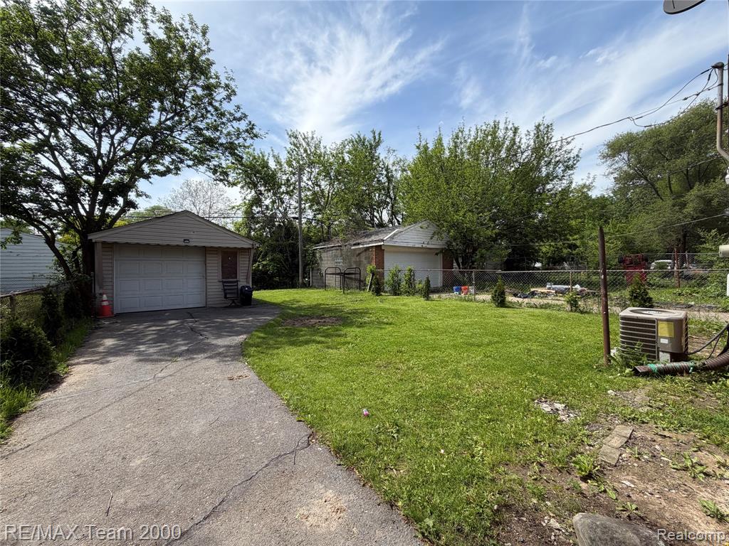 7313 Stout Street Detroit, MI 48228 - Photo 26 of 28