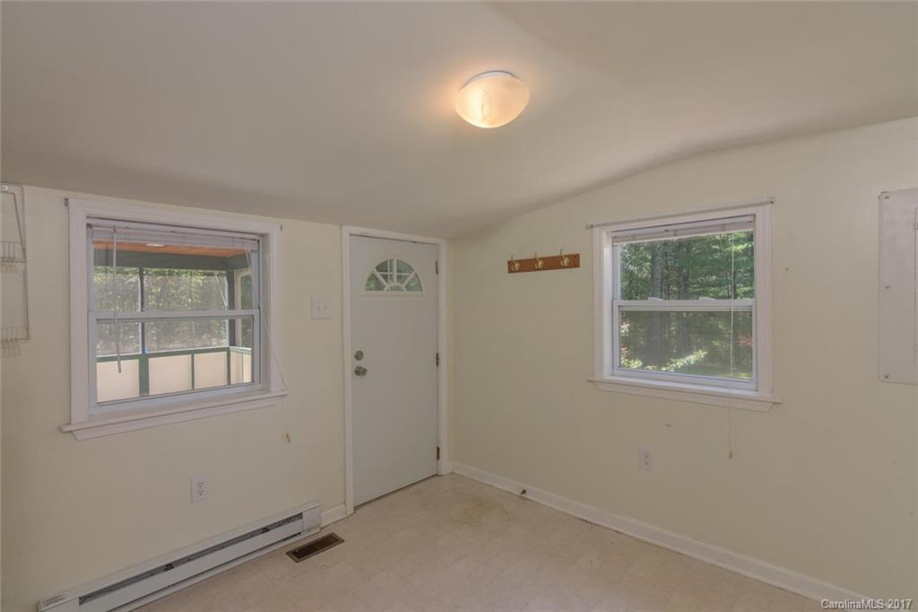 61 Harrison Hill Road Swannanoa, NC 28778 - Photo 16 of 24 Gallery Image 16