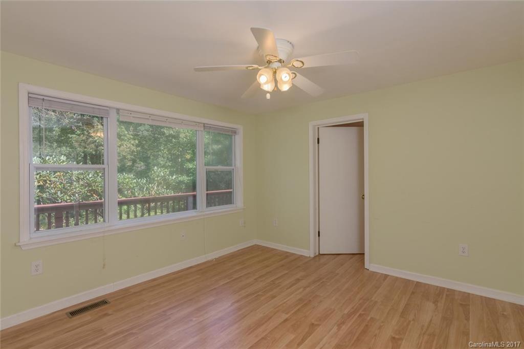 61 Harrison Hill Road Swannanoa, NC 28778 - Photo 7 of 24 Gallery Image 7