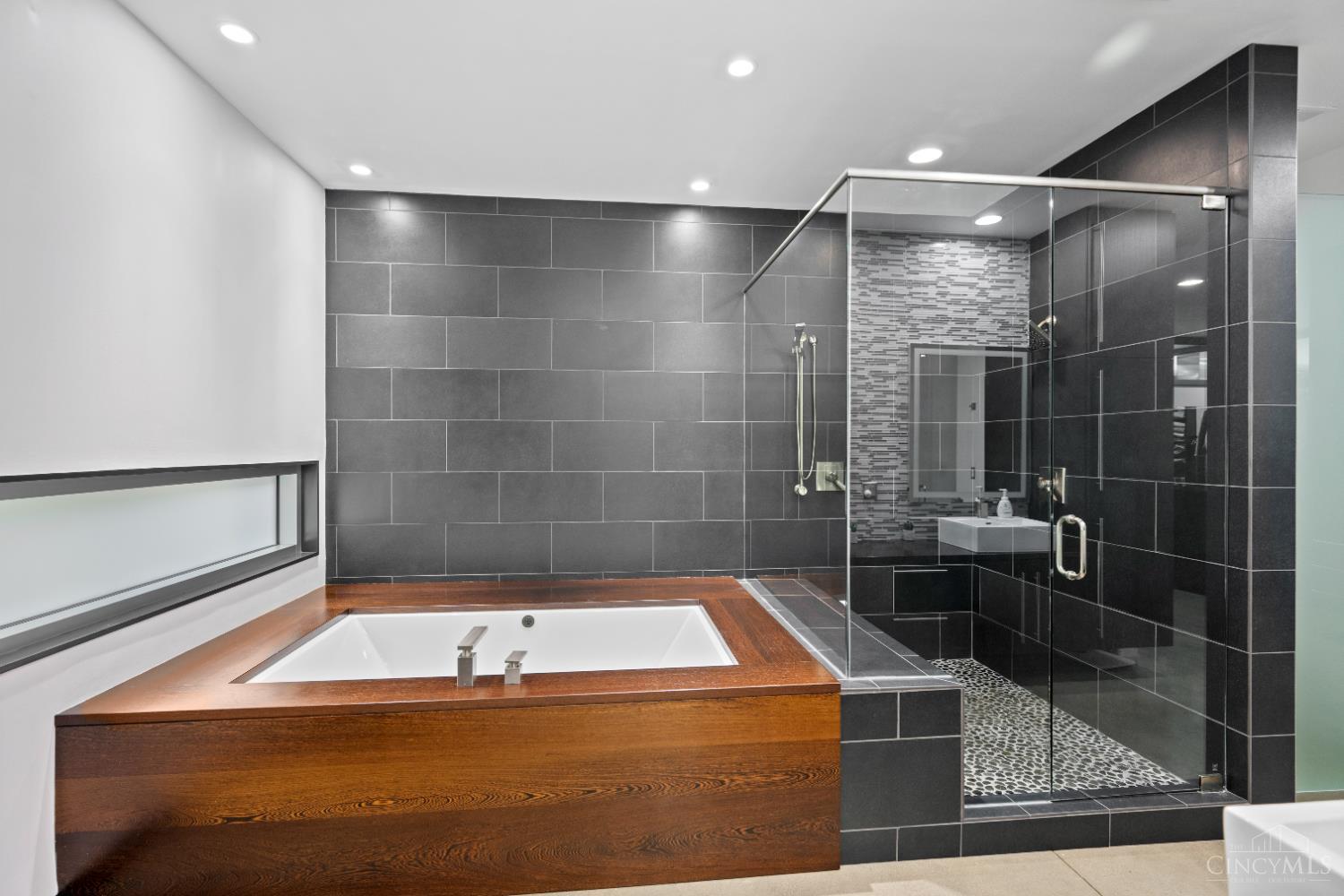 11870 Snider Road Cincinnati, OH 45249 - Photo 26 of 61 Gallery Image 26
