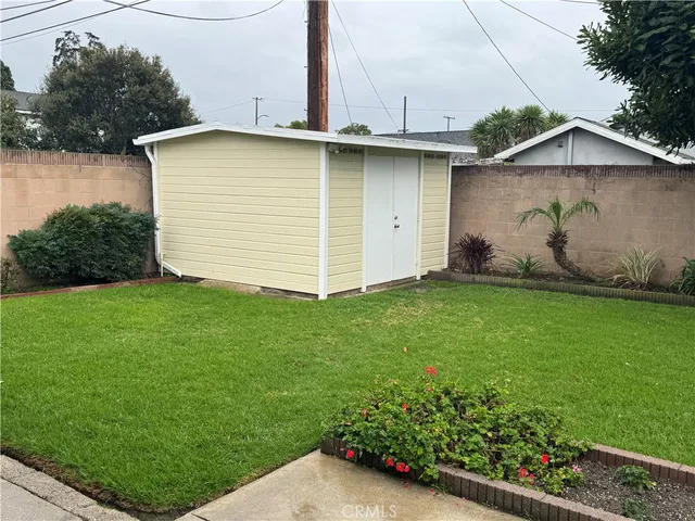 $3,200 | 3618 East La Jara Street, Long Beach, CA 90805