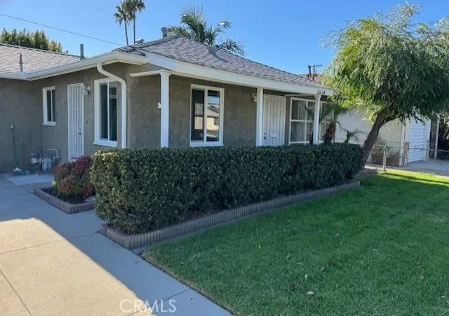 $3,200 | 3618 East La Jara Street, Long Beach, CA 90805