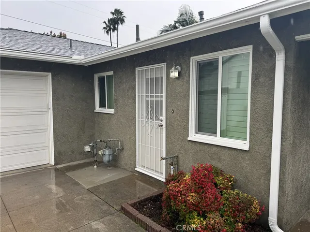$3,200 | 3618 East La Jara Street, Long Beach, CA 90805