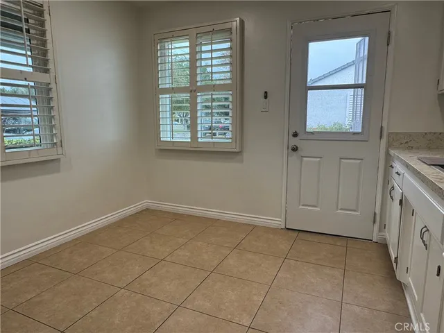 $3,200 | 3618 East La Jara Street, Long Beach, CA 90805