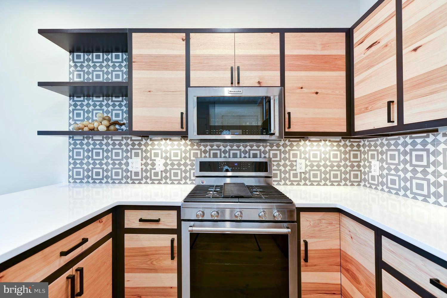 1012 Harvard Street Northwest, Unit 8 Washington, DC 20001 - Photo 8 of 24 Kitchen