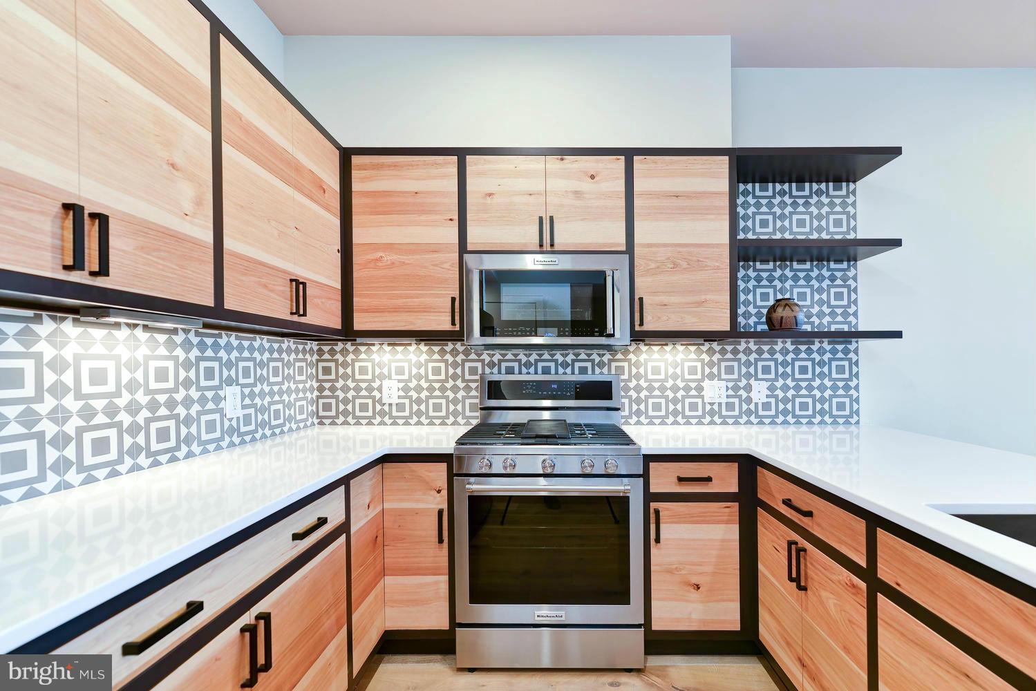 1012 Harvard Street Northwest, Unit 8 Washington, DC 20001 - Photo 10 of 24 Kitchen