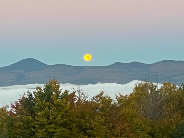 $1,050,000 | 97 Kezar Heights, Bridgton, ME 04009