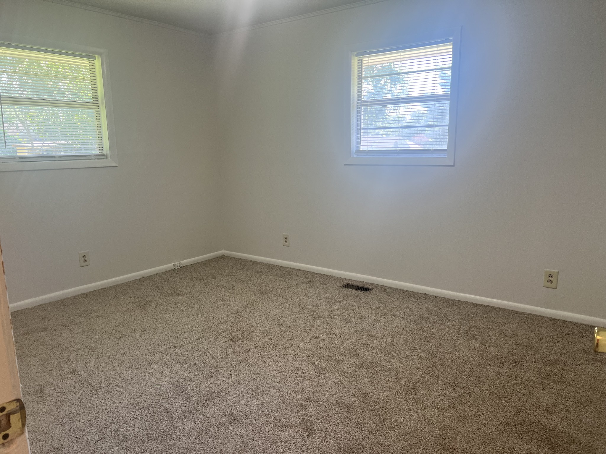 1017 Clover Avenue Murfreesboro, TN 37130 - Photo 4 of 7