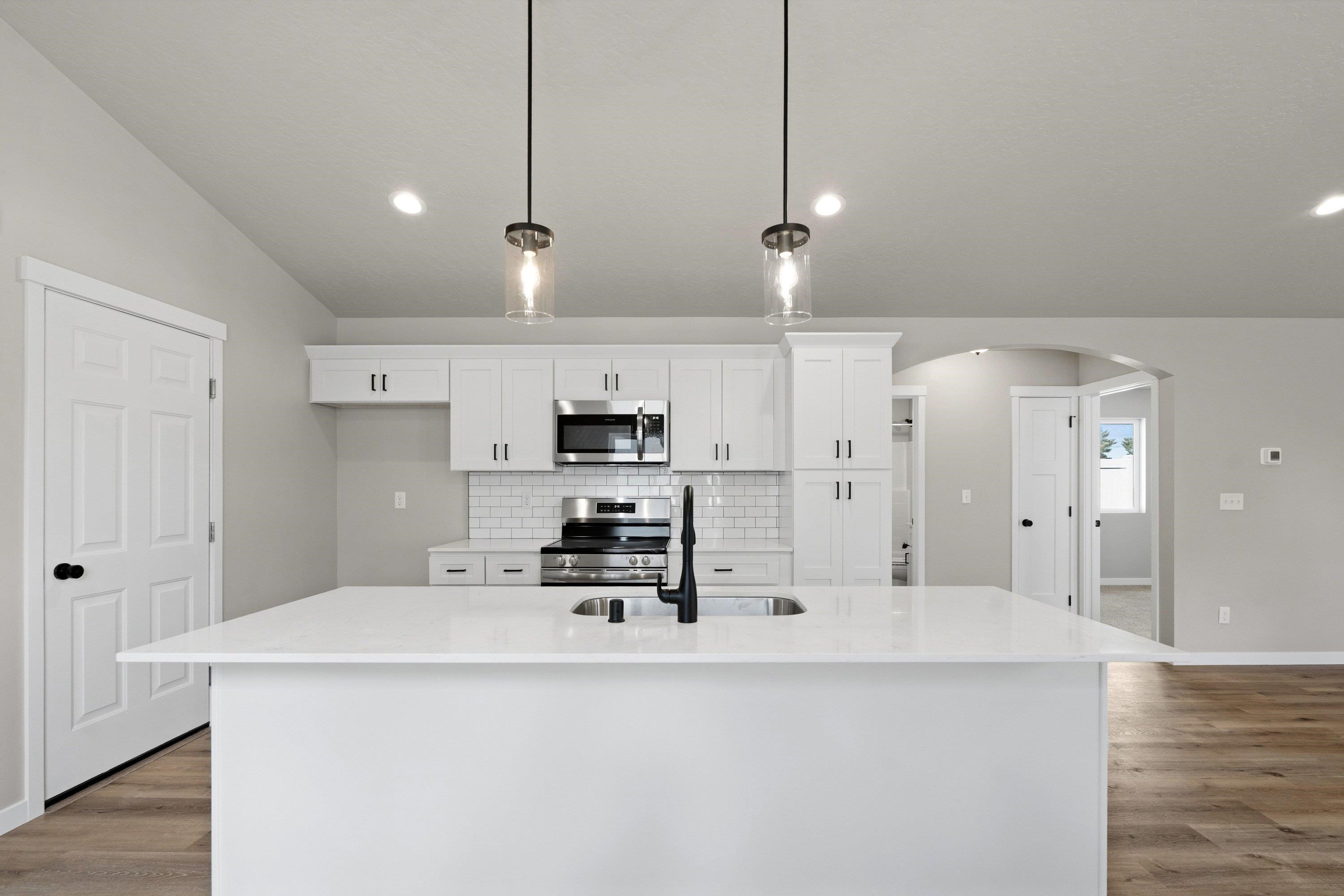 1009 South Century Road Spokane Valley, WA 99037 - Photo 10 of 34
