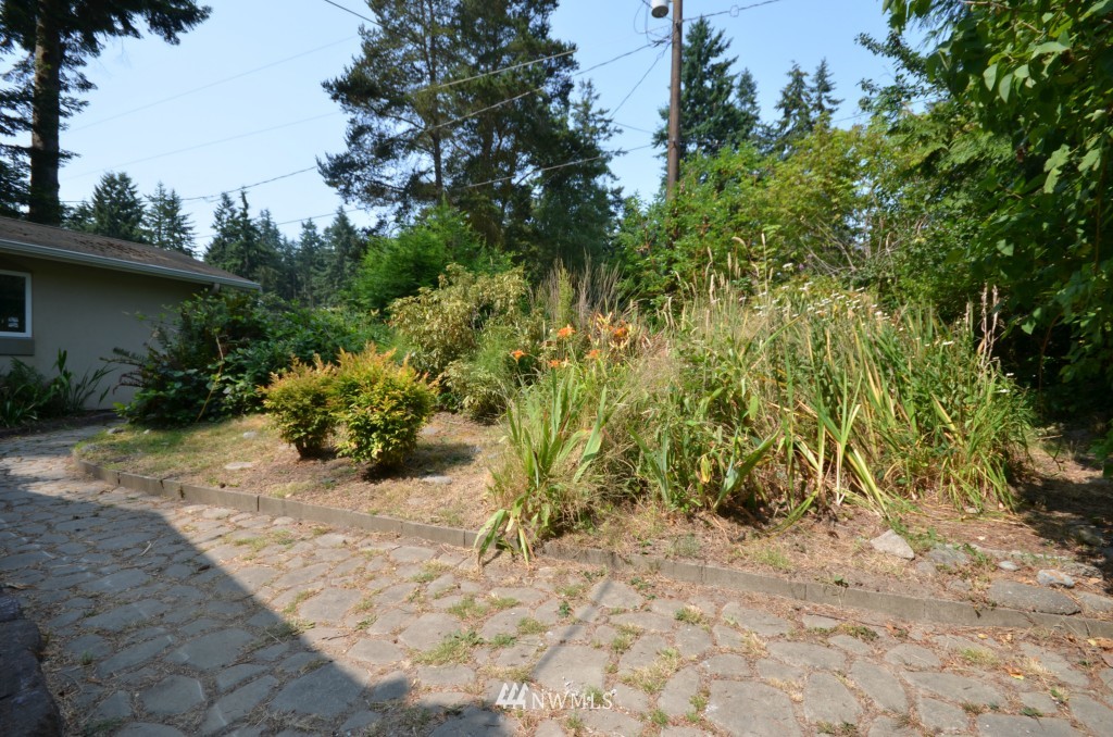 1280 Dines Point Road Greenbank, WA 98253 - Photo 17 of 18 Gallery Image 17