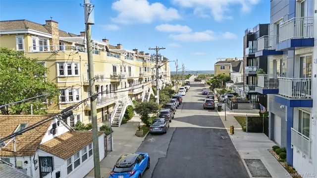 $625,000 | 1-76 Beach 101st Street, Unit 4A | Rockaway Beach