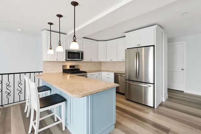 $625,000 | 1-76 Beach 101st Street, Unit 4A | Rockaway Beach