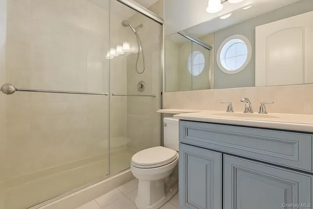 $625,000 | 1-76 Beach 101st Street, Unit 4A | Rockaway Beach