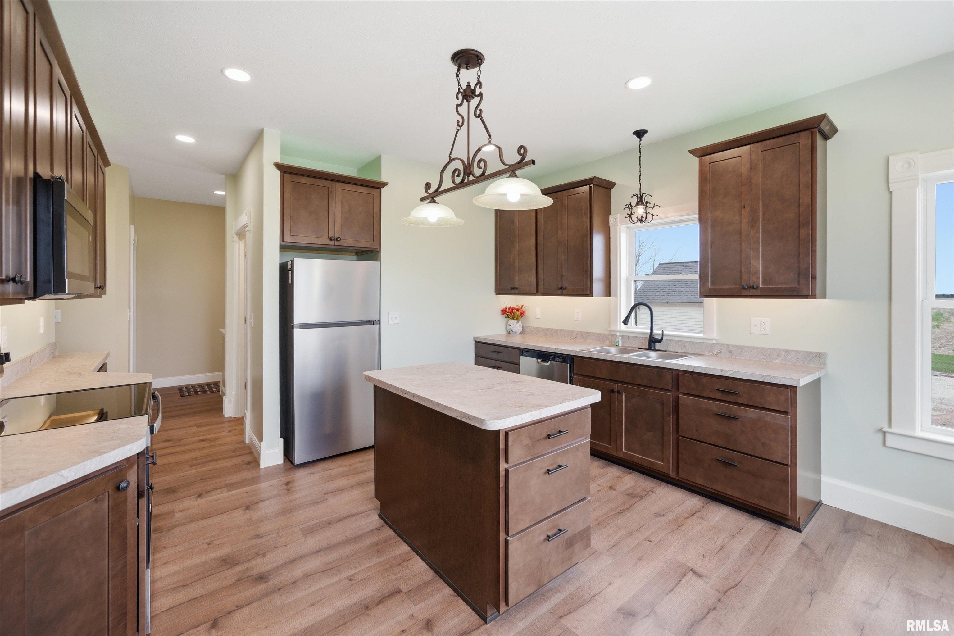 22014 Highway 40 Edelstein, IL 61526 - Photo 15 of 45 Gallery Image 15