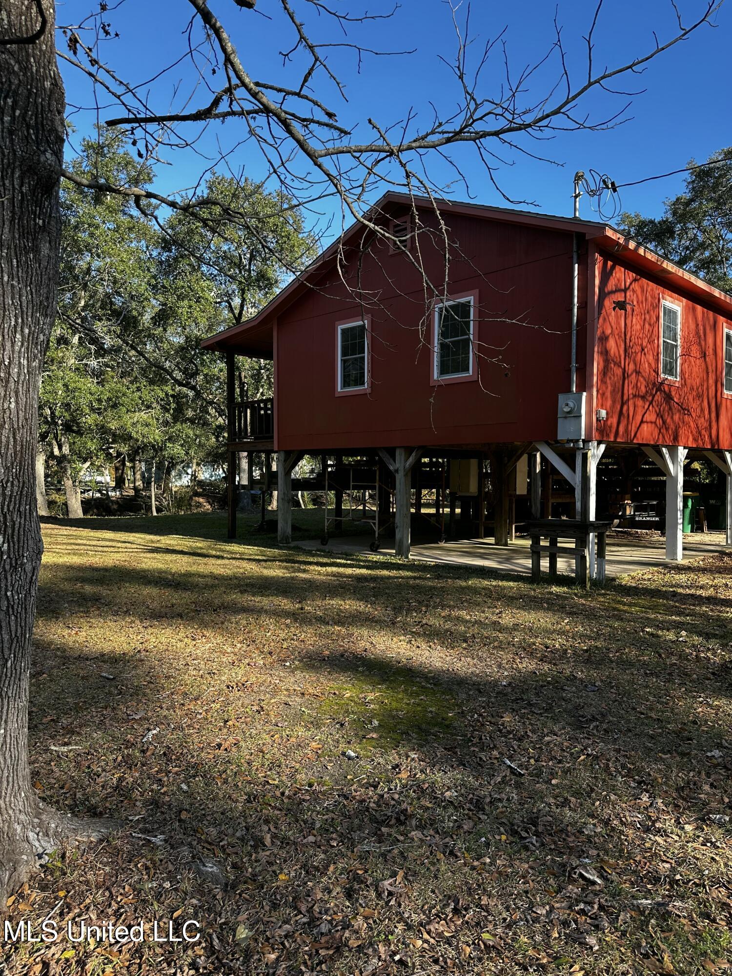 3844 Grand Bature Road Moss Point, MS 39562 - Photo 4 of 25 IMG_1104