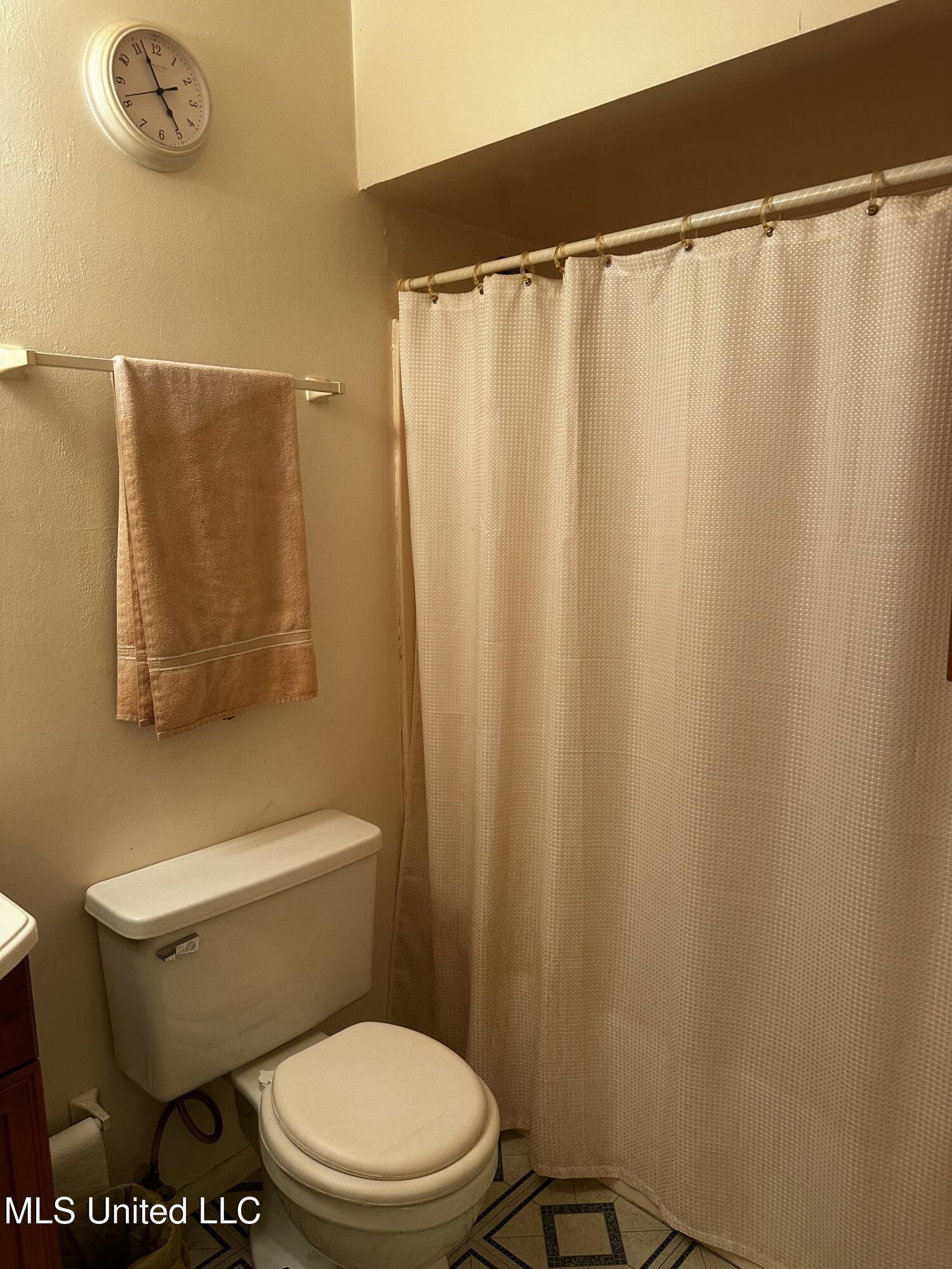 3844 Grand Bature Road Moss Point, MS 39562 - Photo 7 of 25 IMG_1080