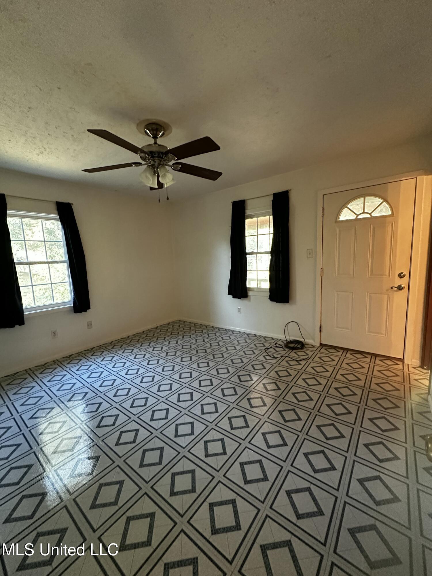 3844 Grand Bature Road Moss Point, MS 39562 - Photo 10 of 25 IMG_1085