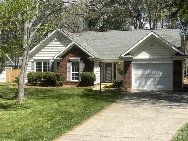$2,195 | 3415 Arboretum View, Charlotte, NC 28226