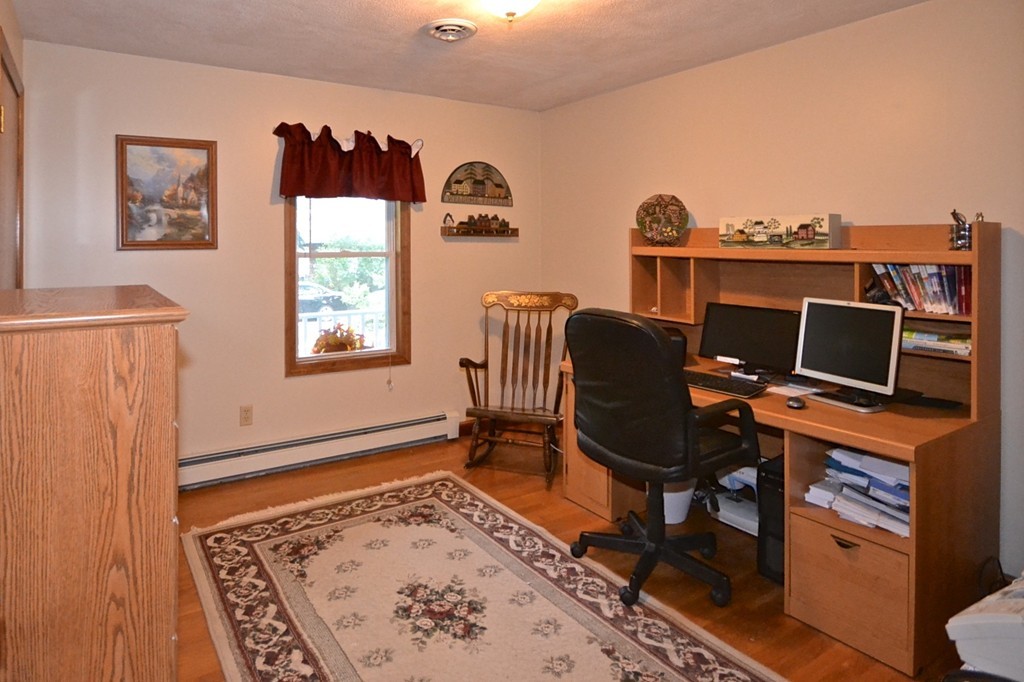 42 Edgewater Way Wareham, MA 02571 - Photo 12 of 24 Gallery Image 12
