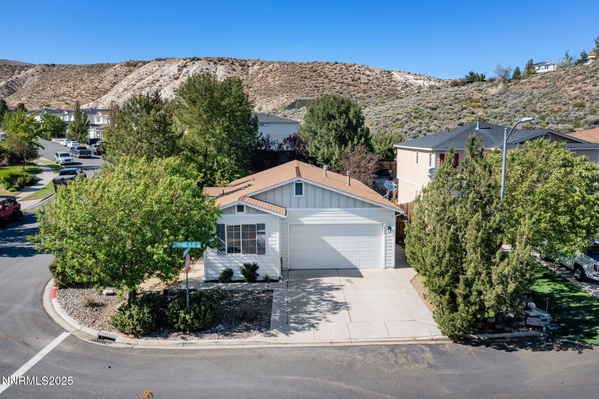 5895 Evening Blue Court Reno, NV 89523 - Photo 3 of 35 4-web-or-mls-DJI_0964