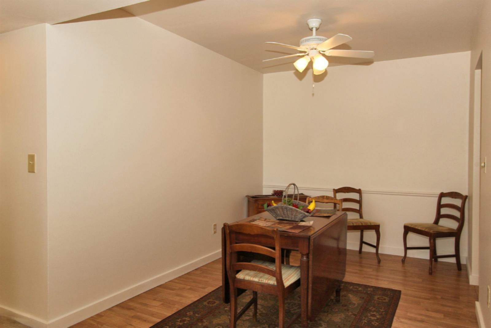 6714 Cascade Road Southeast, Unit C01 Grand Rapids, MI 49546 - Photo 10 of 12 cascade condo 12.jpg