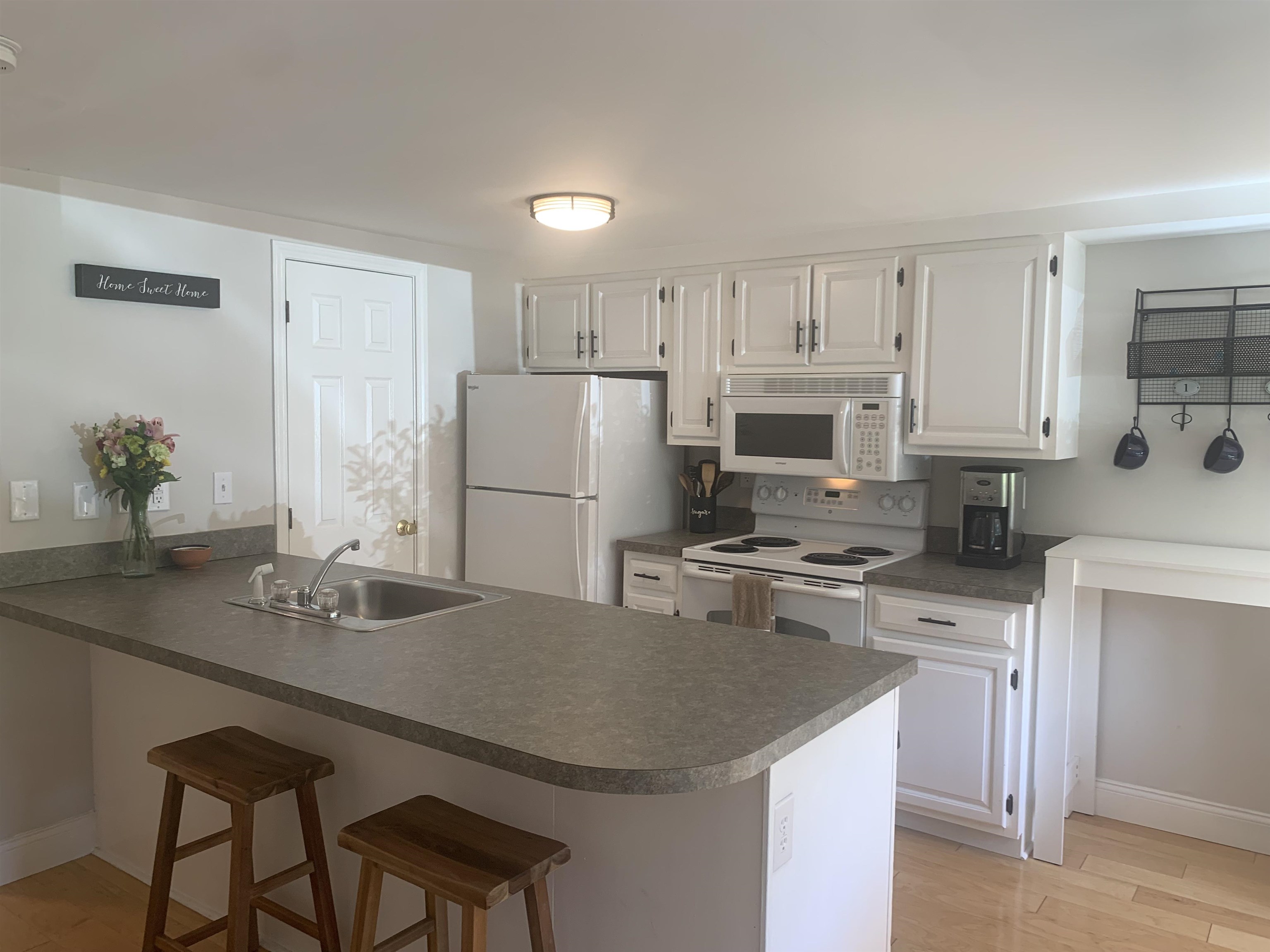 508 Piscassic Street Newmarket, NH 03857 - Photo 11 of 28