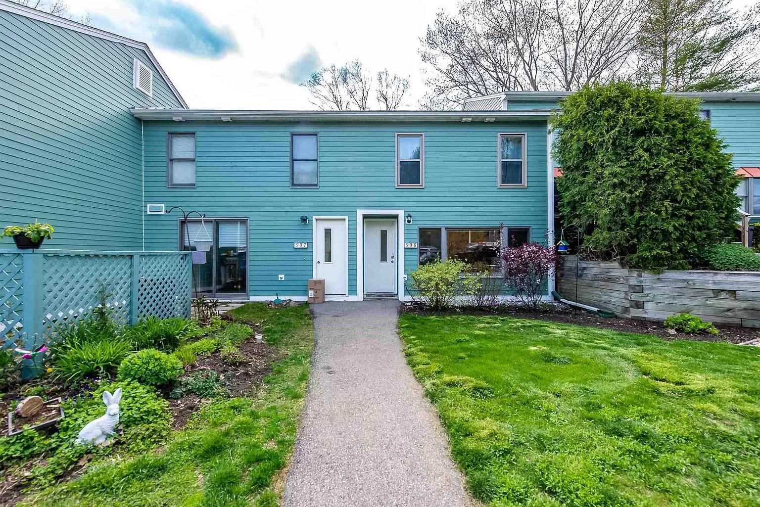 508 Piscassic Street Newmarket, NH 03857 - Photo 2 of 28