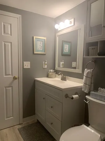 $2,595 | 508-ab Piscassic Street, Newmarket, NH 03857