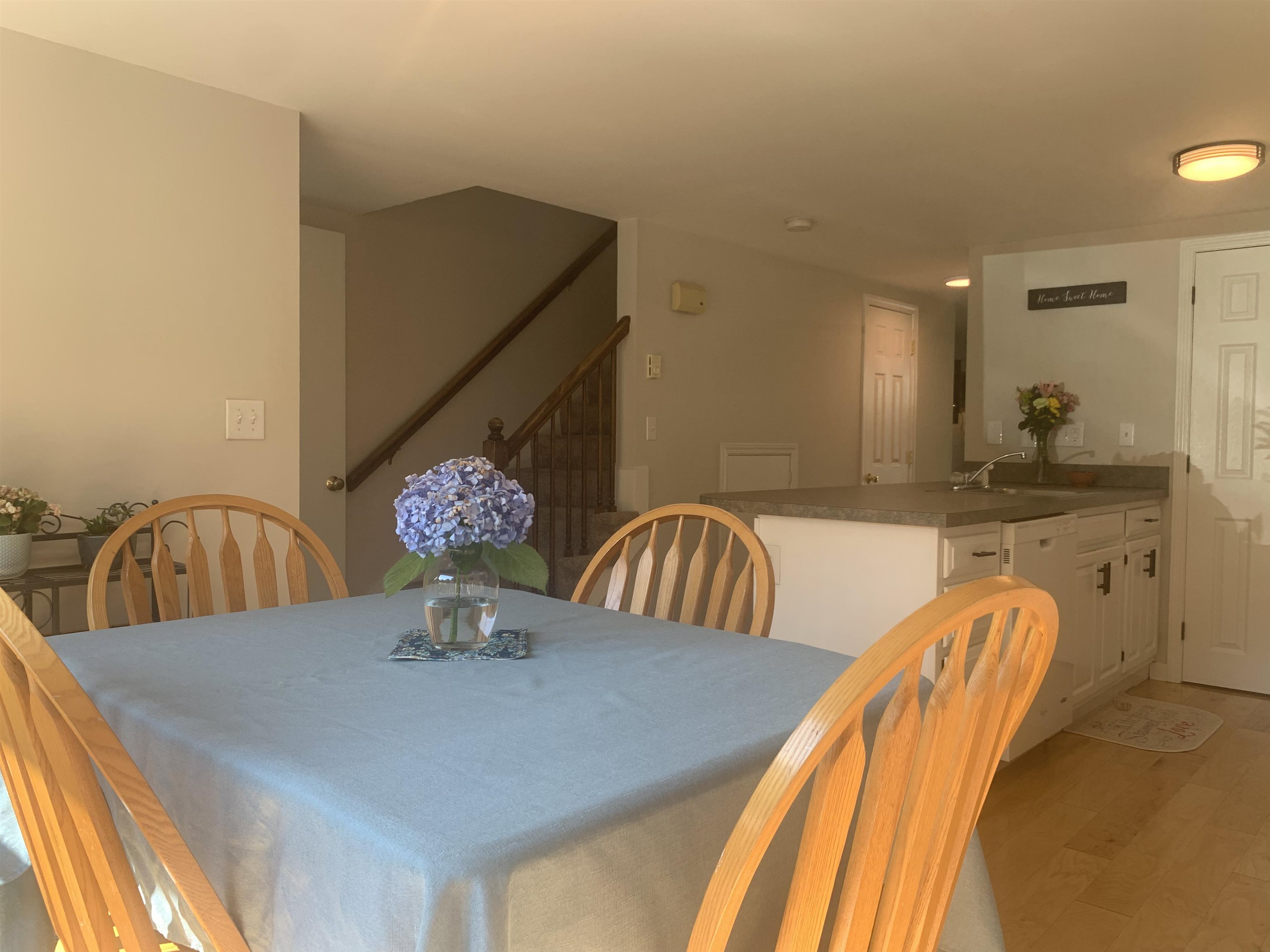 508 Piscassic Street Newmarket, NH 03857 - Photo 9 of 28