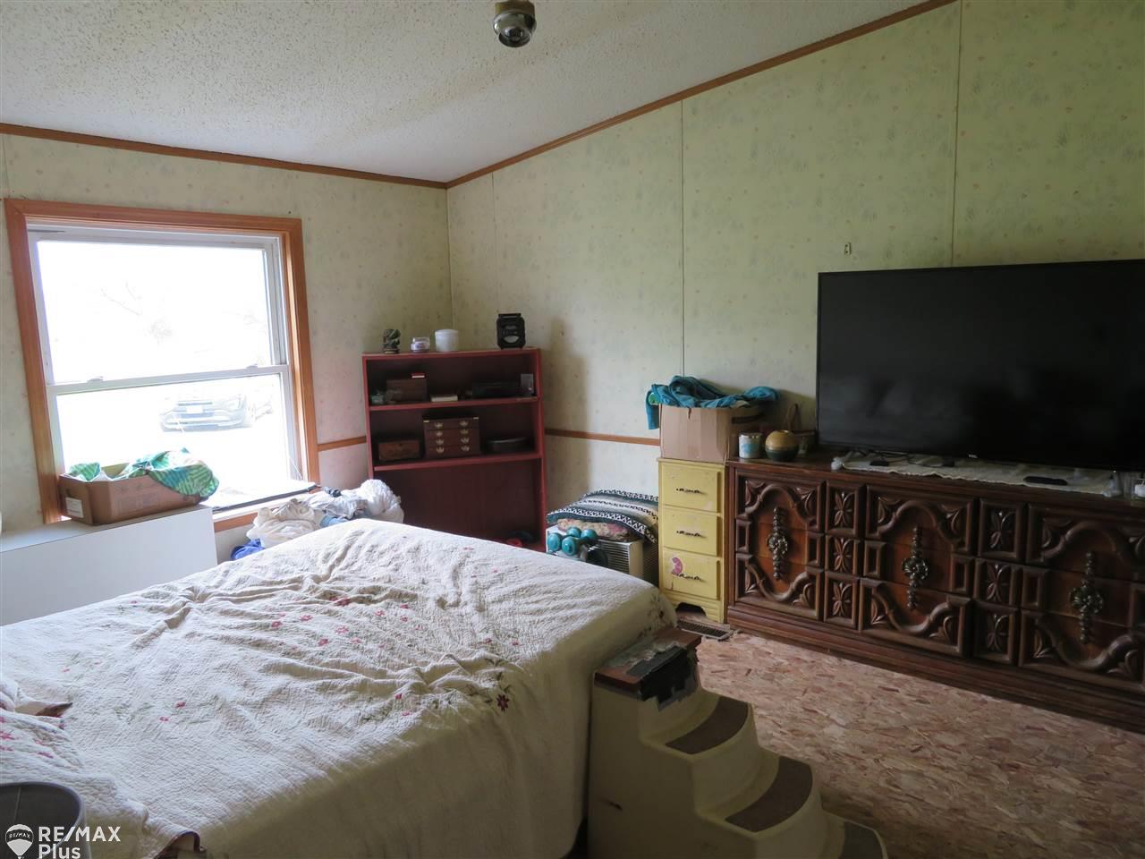 4577 Hollenbeck Road Columbiaville, MI 48421 - Photo 14 of 27
