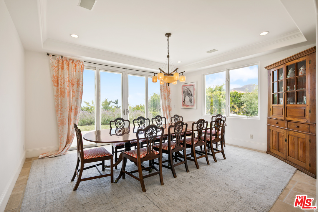 5618 Sea View Drive Malibu, CA 90265 - Photo 17 of 46