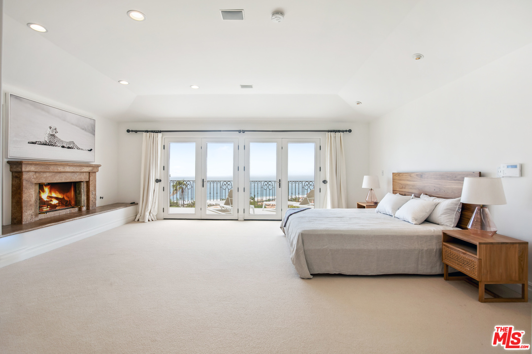 5618 Sea View Drive Malibu, CA 90265 - Photo 24 of 46