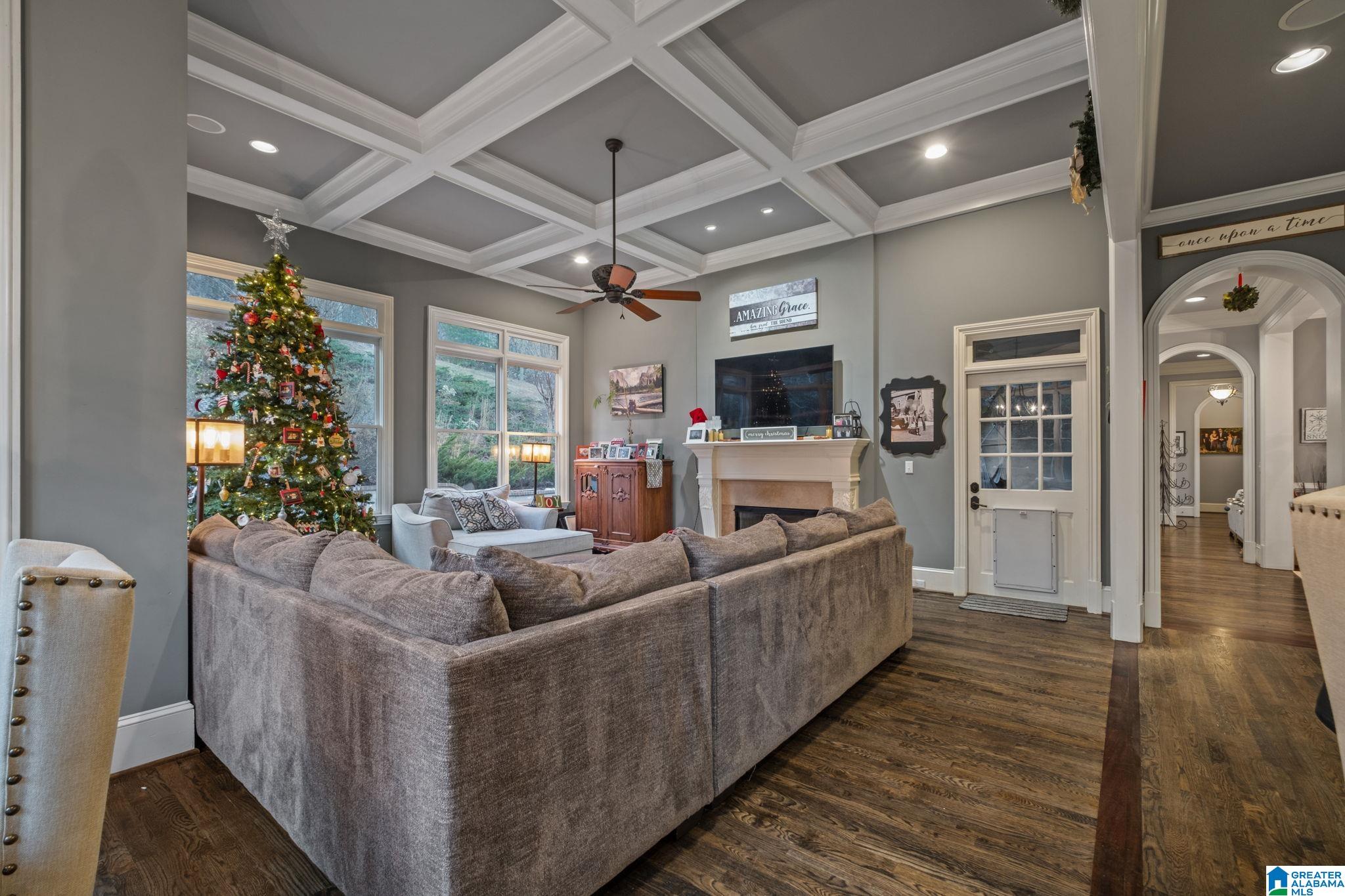 2037 Springhill Court Birmingham, AL 35242 - Photo 12 of 60