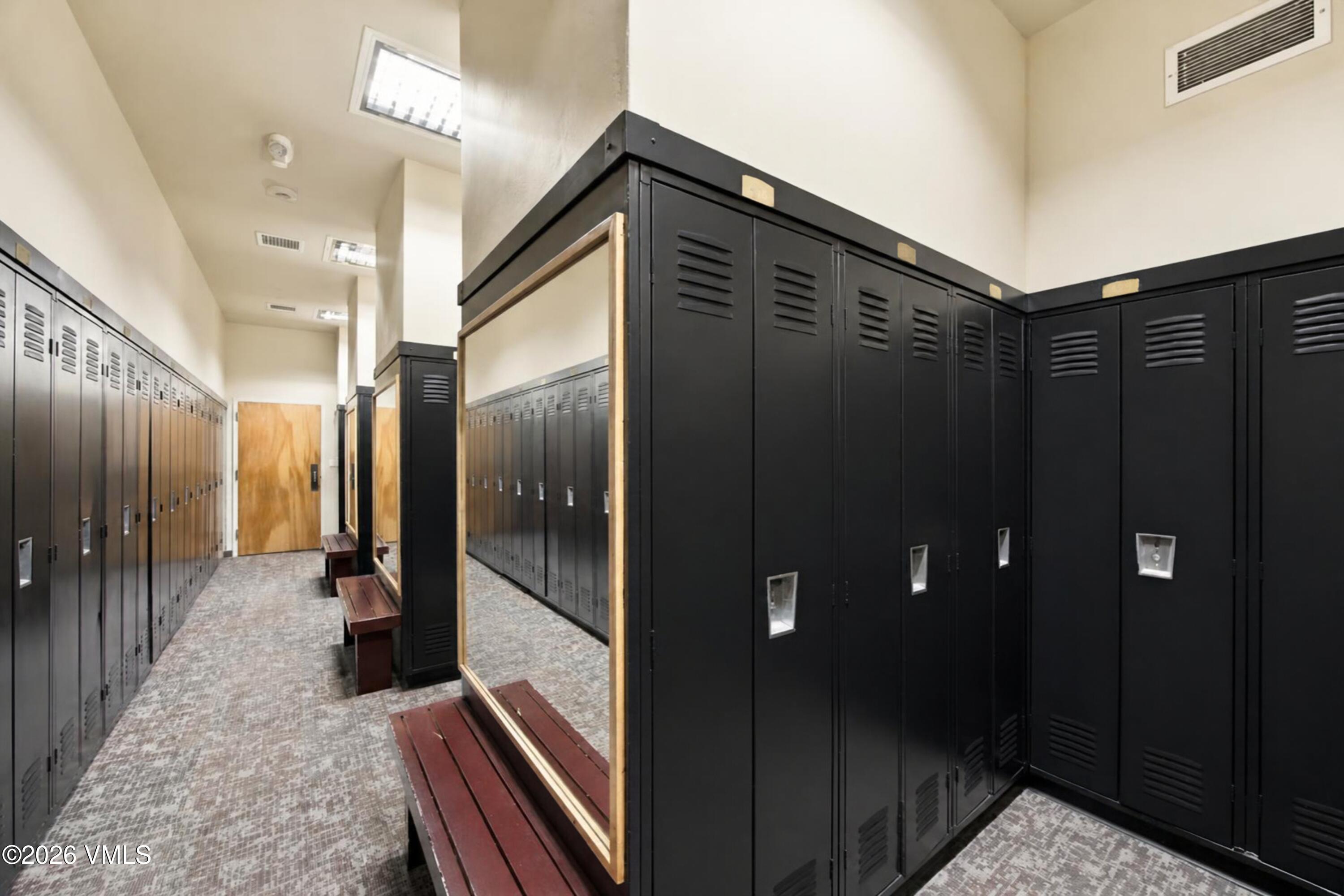 210 Offerson Road, Unit R420 Avon, CO 81620 - Photo 33 of 39 Ski Locker Room at SJP