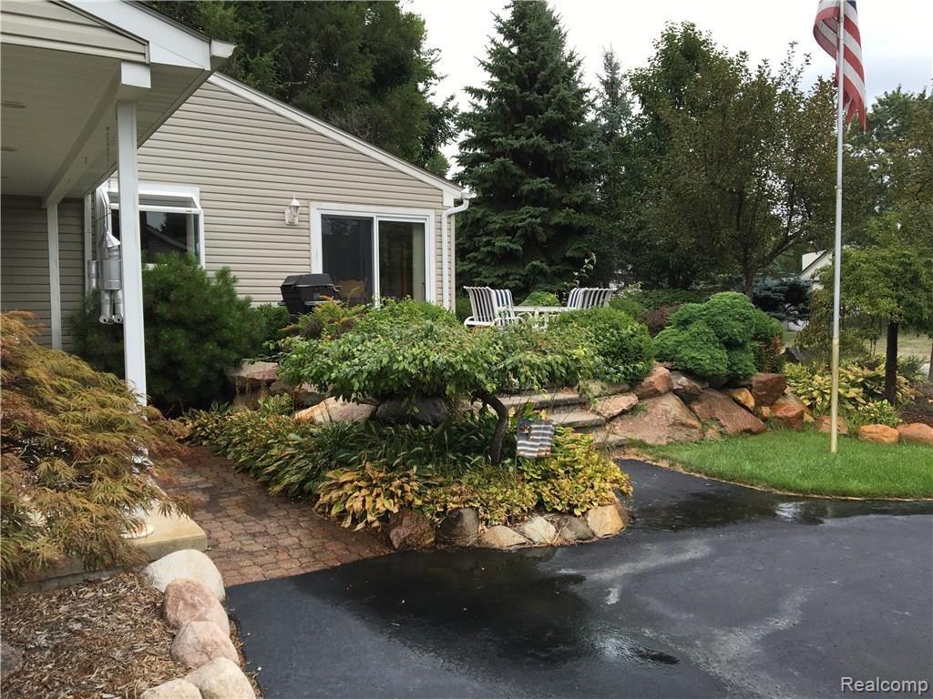 3210 Willet Avenue Rochester Hills, MI 48309 - Photo 2 of 25