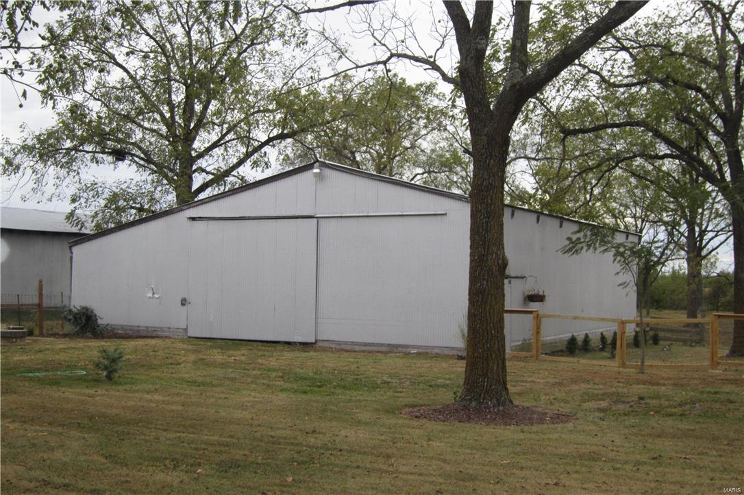1158 Fayette Road Vernon, IL 62892 - Photo 3 of 19