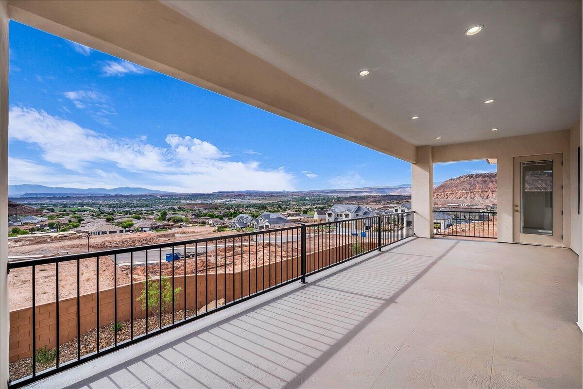 2072 South Pony Way Washington, UT 84780 - Photo 23 of 61 Covered Balcony