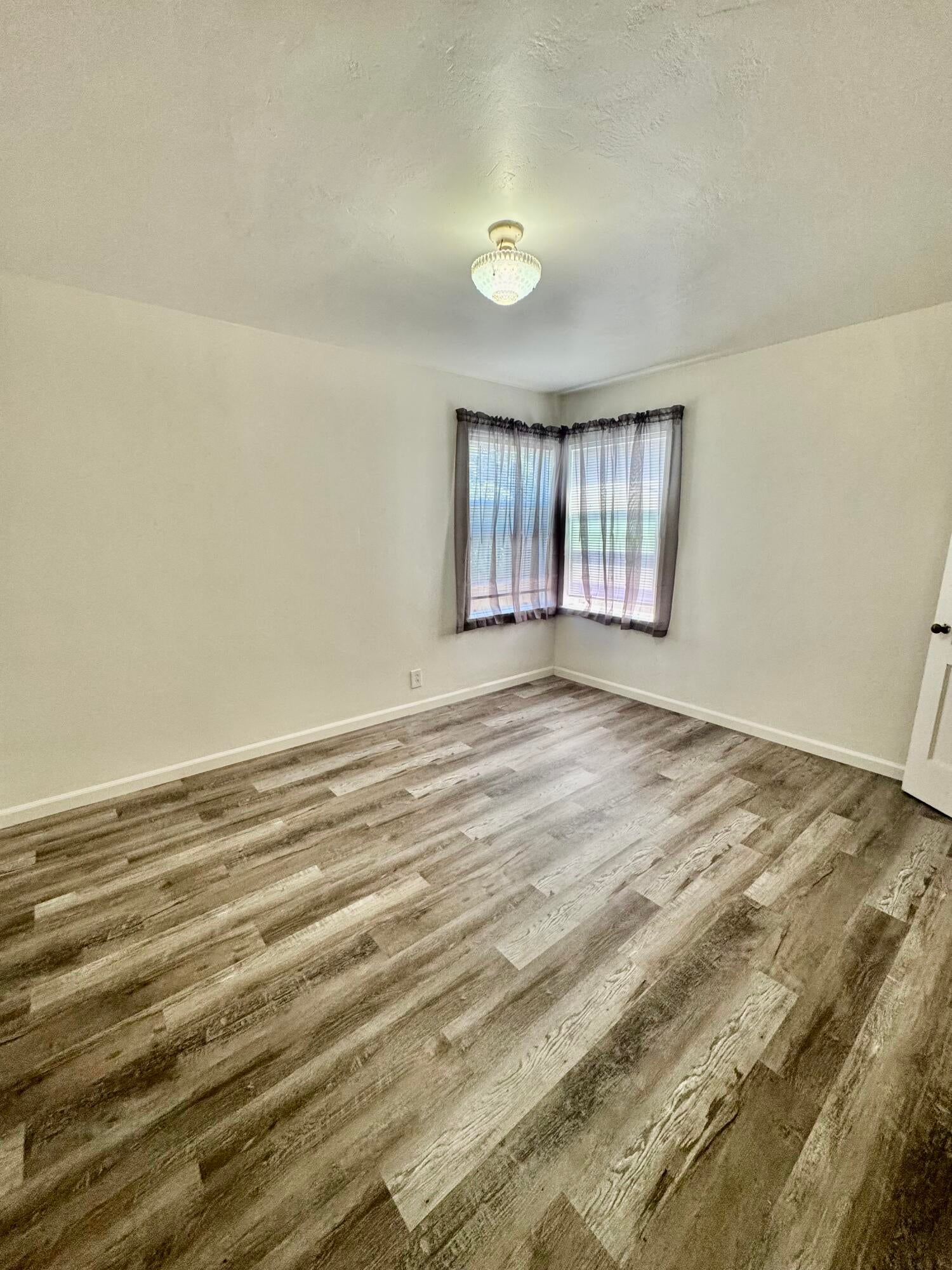 350 2nd Avenue Rio Dell, CA 95562 - Photo 17 of 35 Gallery Image 17