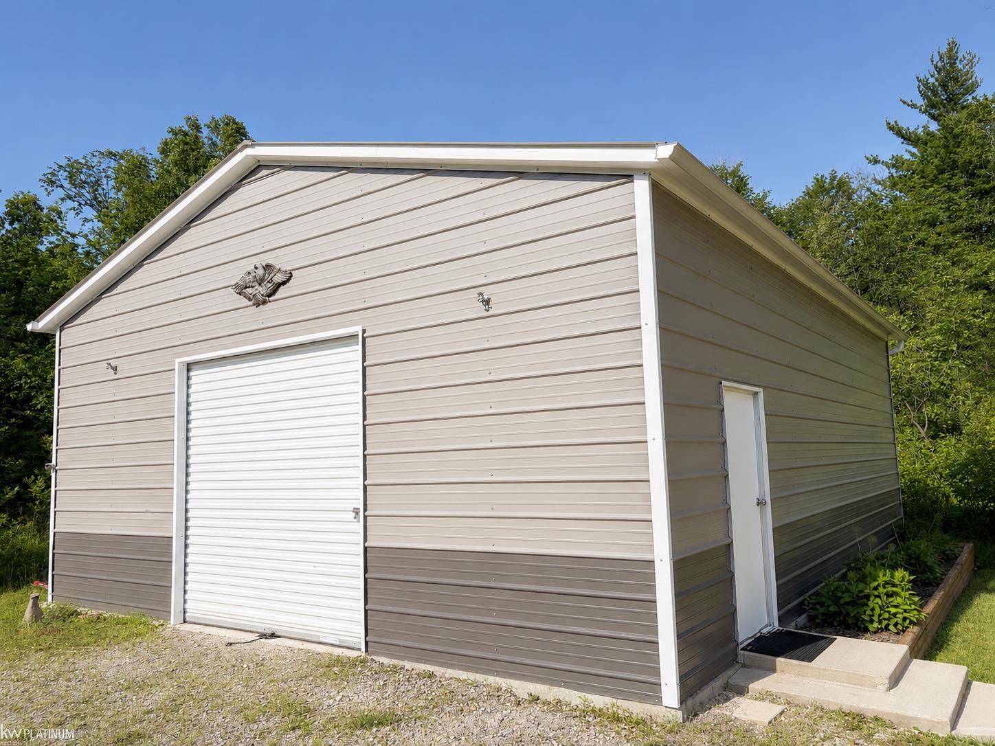 909 South Allen Road St. Clair, MI 48079 - Photo 18 of 18