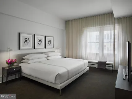 $20,530 | 135 South 18th Street, Unit PH, Philadelphia, PA 19103