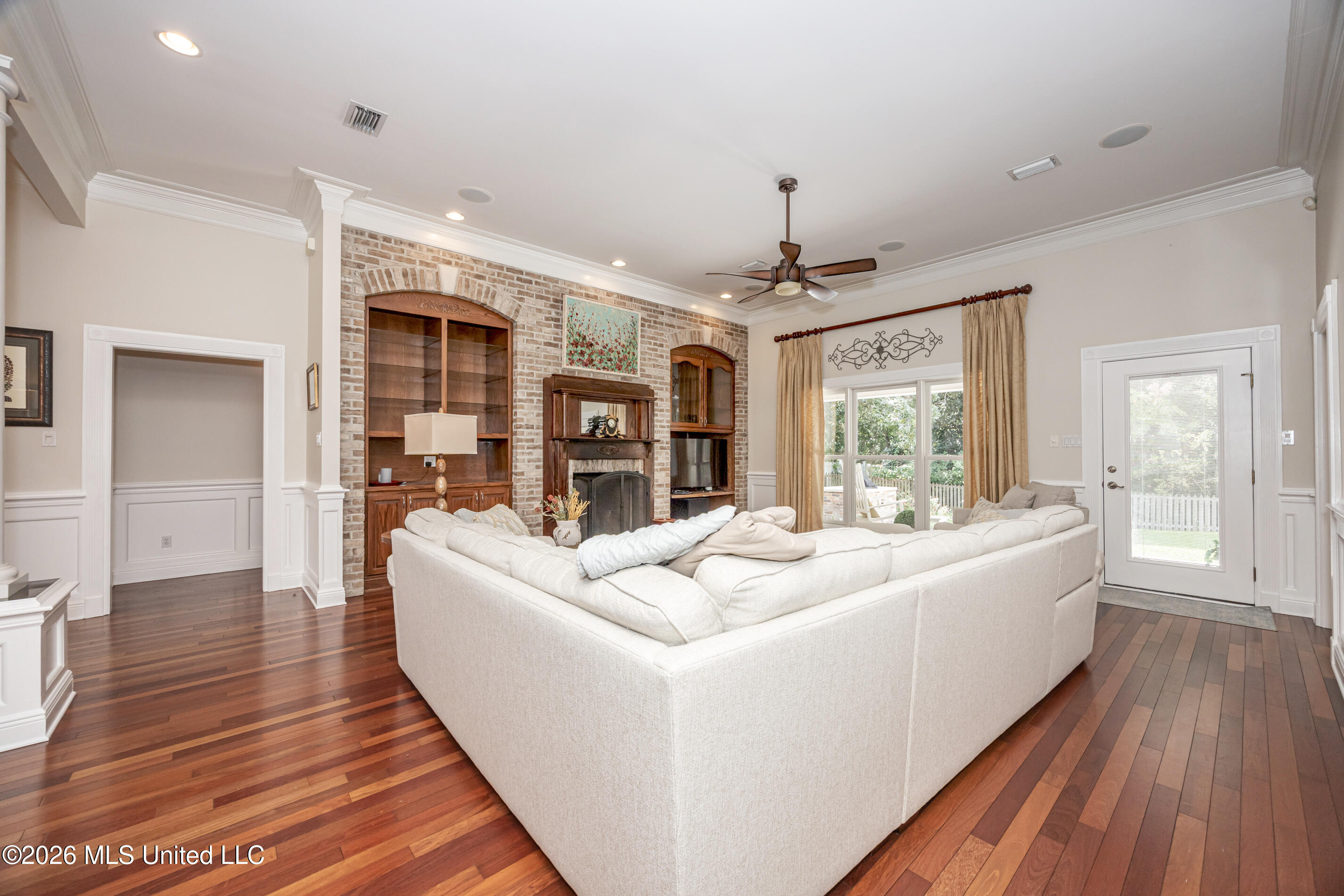 3609 Perryman Road Ocean Springs, MS 39564 - Photo 11 of 59 IMG_0995