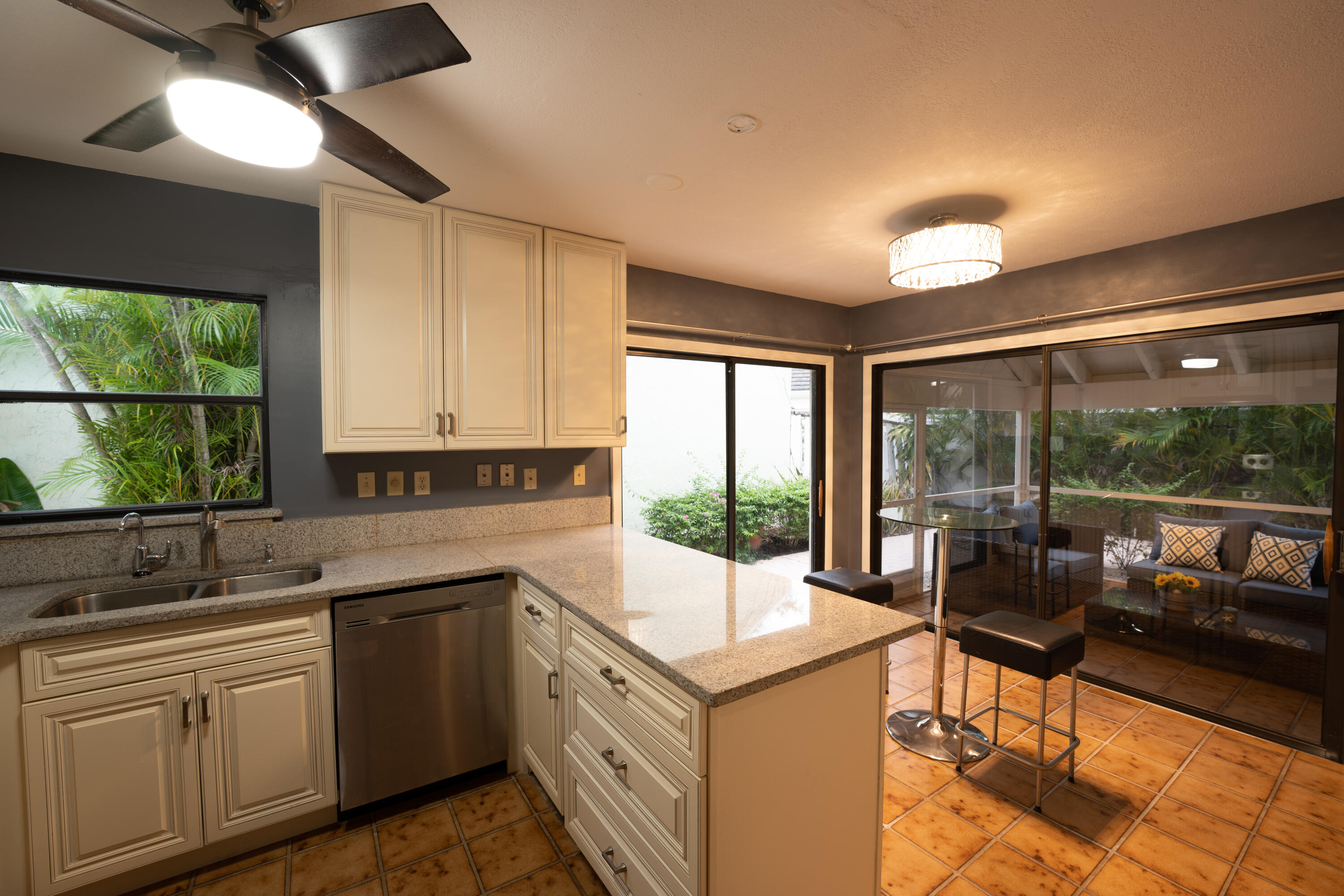 17031 Traverse Circle Jupiter, FL 33477 - Photo 27 of 36 20220918-MNF04263