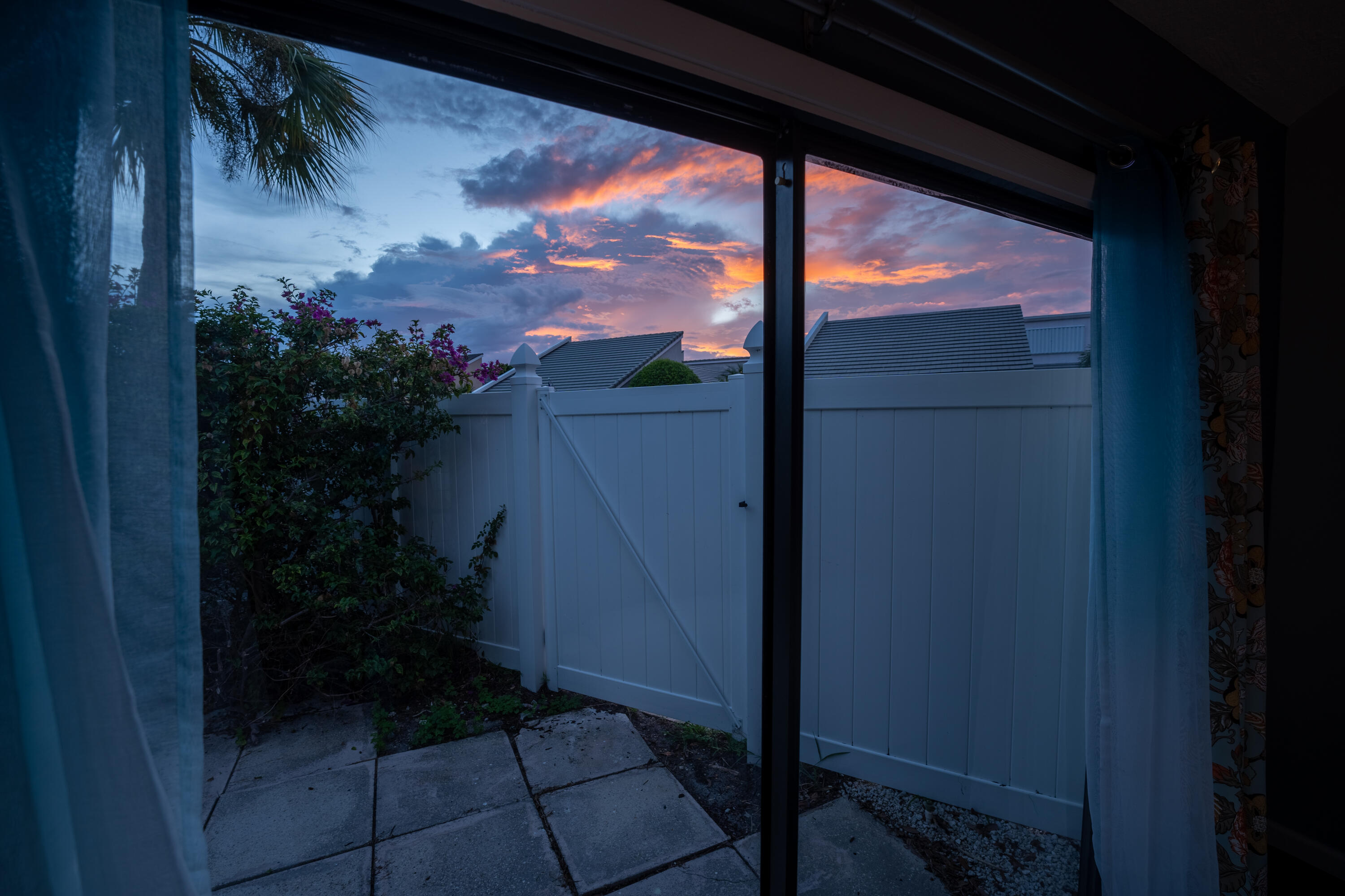 17031 Traverse Circle Jupiter, FL 33477 - Photo 28 of 36 20220918-MNF04343-HDR