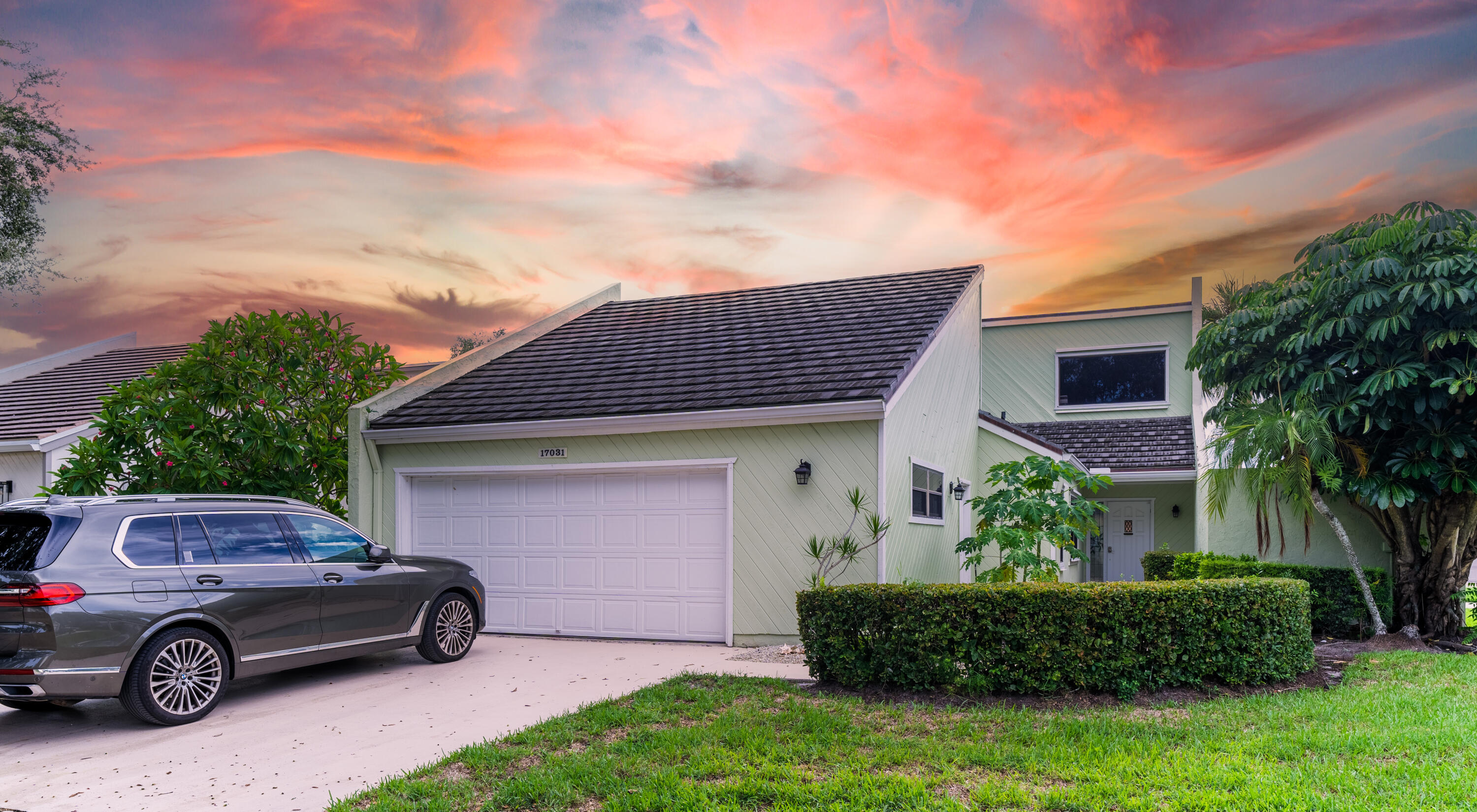 17031 Traverse Circle Jupiter, FL 33477 - Photo 3 of 36 20220918-MNF03856-HDR-Edit