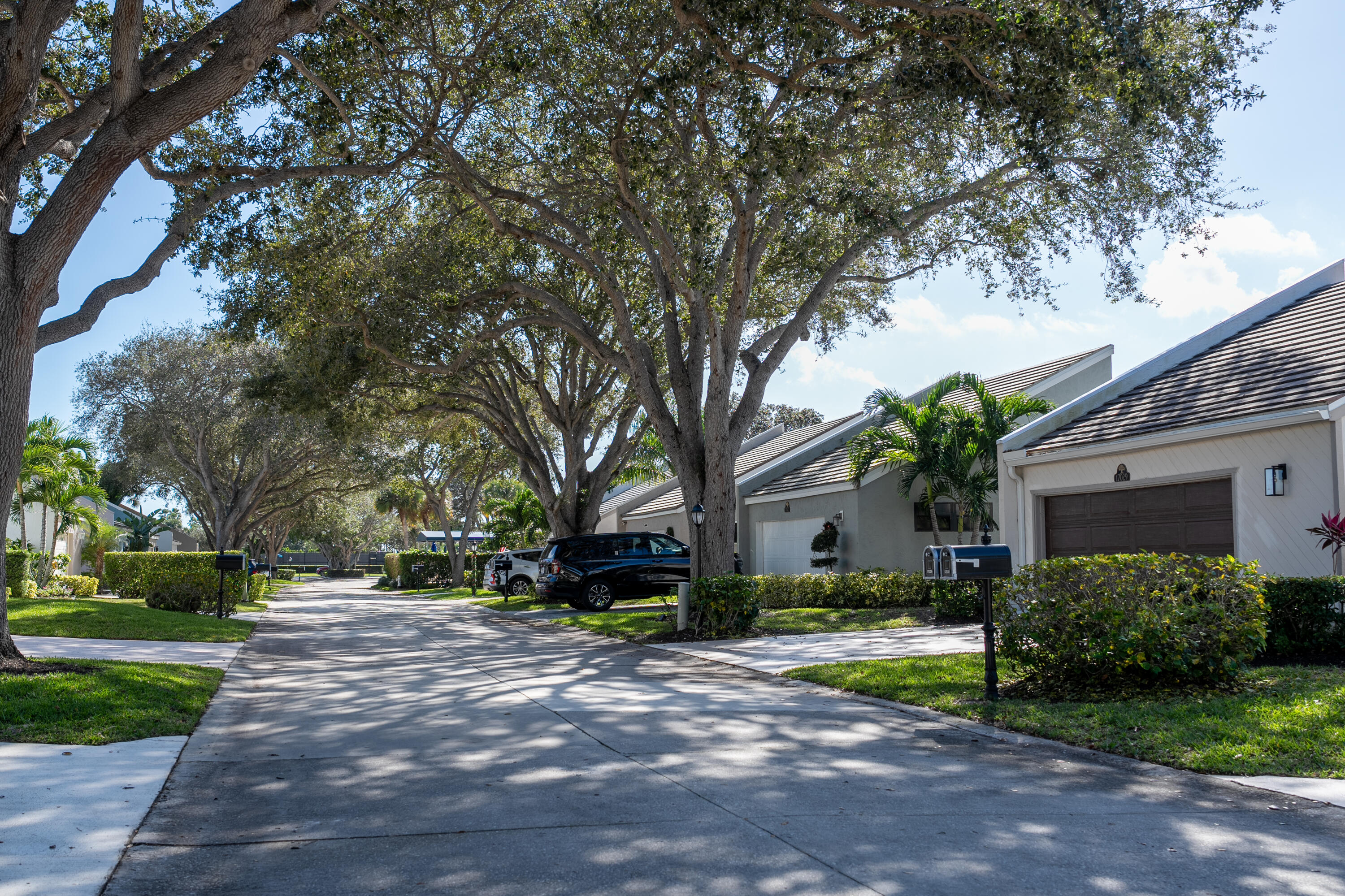 17031 Traverse Circle Jupiter, FL 33477 - Photo 36 of 36 traverseCirclegmiiHDRshoots_adjusted-181