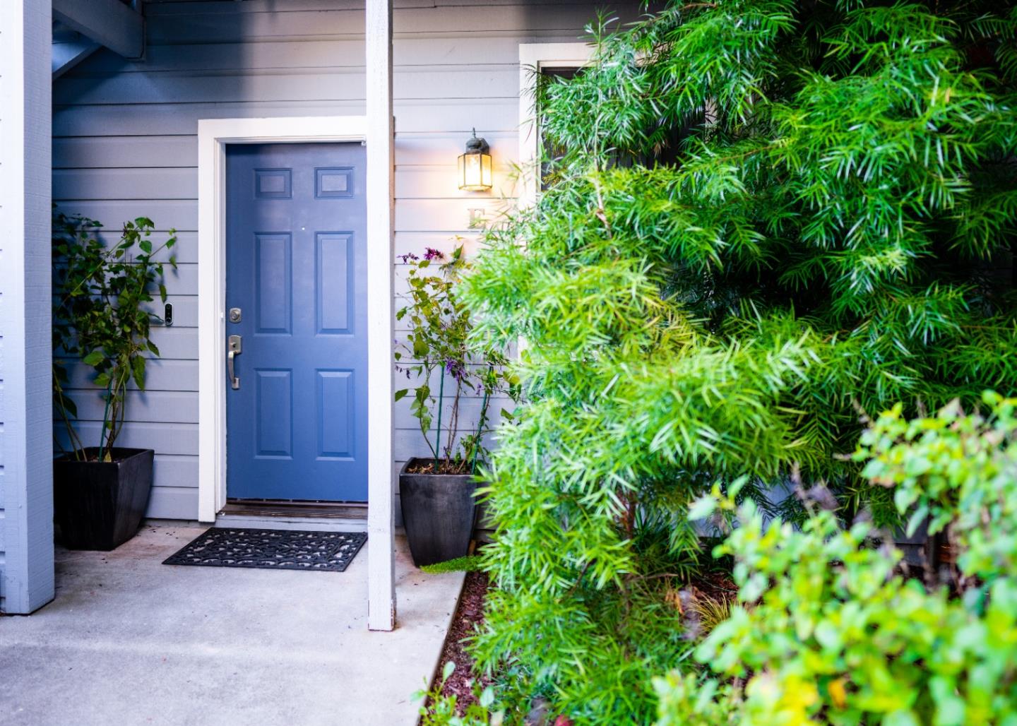 413 Cork Harbour Circle, Unit E Redwood City, CA 94065 - Photo 18 of 23 a view of entrance gate of the house